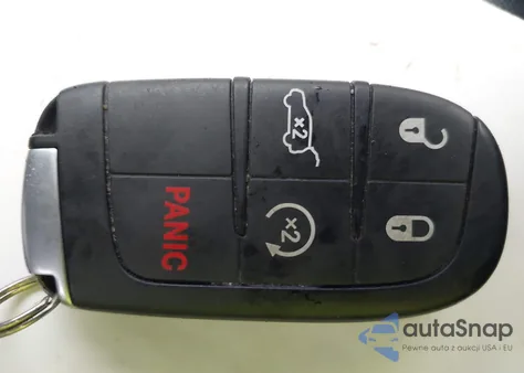 2021 Jeep Grand Cherokee Limited 4X4 z USA, uszkodzony, nr VIN 1C4RJFBG1MC537952